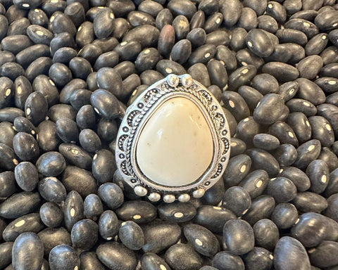 Natural stone adjustable ring