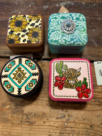 Tooled jewelry box