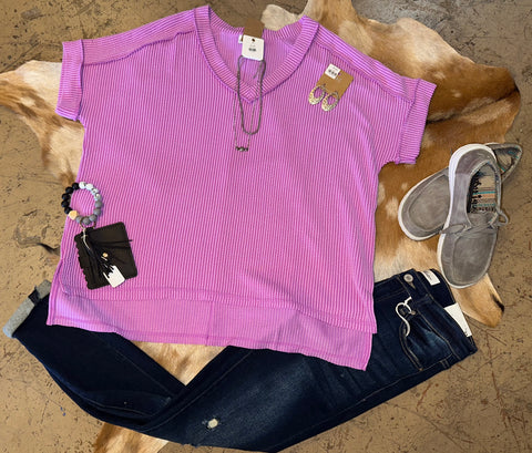 Corded rib v-neck hi-low