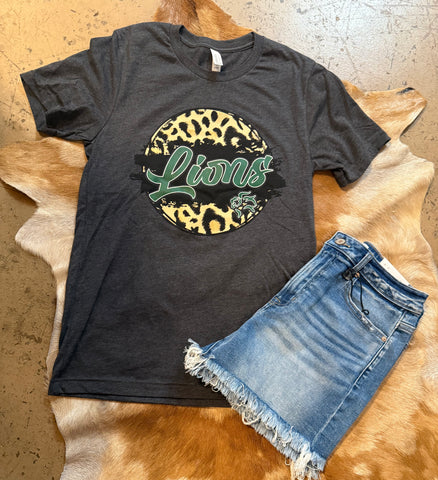 Lions cheetah tee