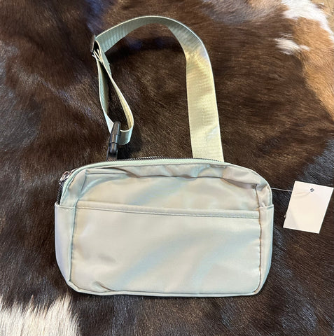 Belt bag (green)