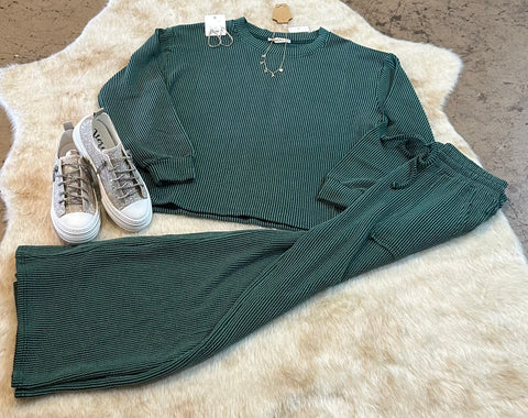 RAISED RIB ROUND NECK PULLOVER & PANTS SET GREEN