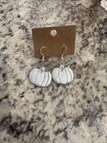 Clay dangle pumpkin earrings