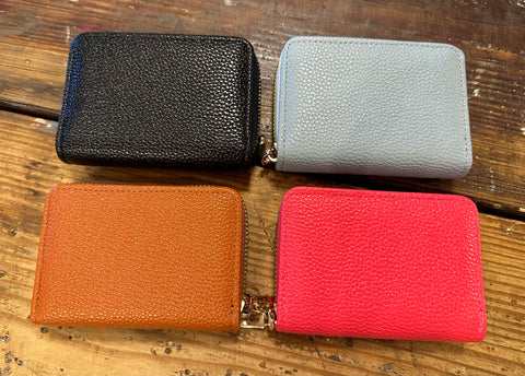 Small zipper wallet