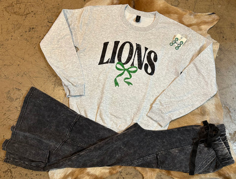 Lions sweater with bow