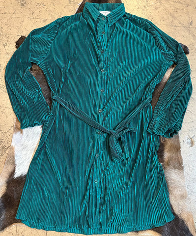 Pleated button down shirt dress green