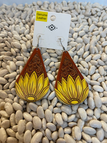 Leather earrings